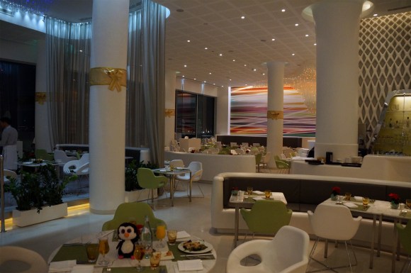 Yas Viceroy Hotel Restaurant