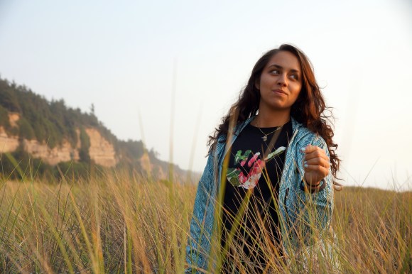 Coast Life_Model Sister