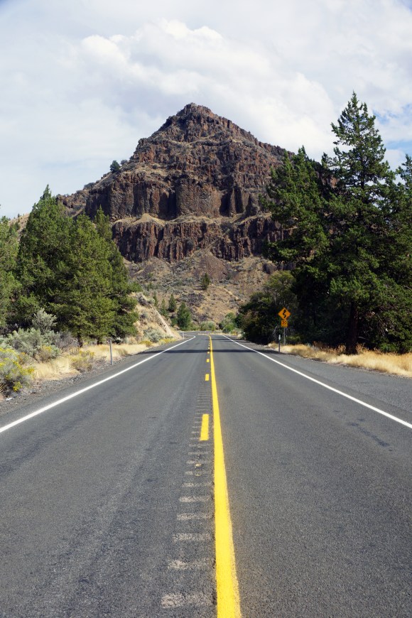 Painted Hills_On the Road 1