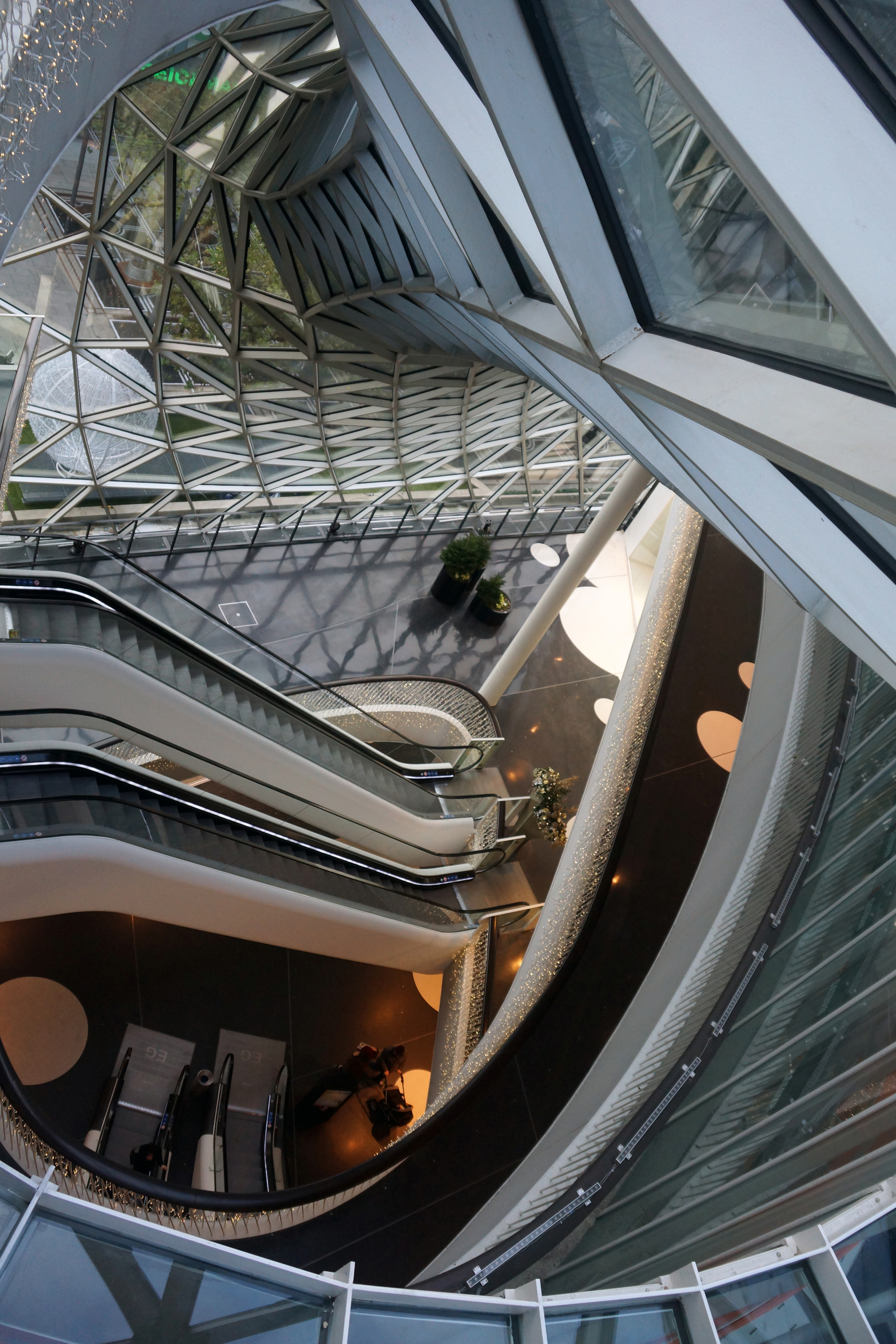 Frankfurt Germany_Myzeil_09