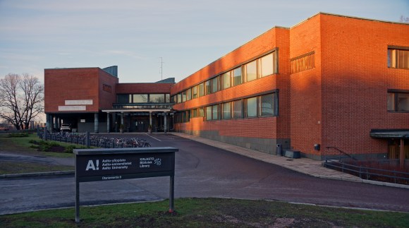 Aalto University_Library Exterior