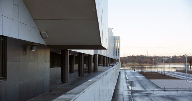 Finlandia_Exterior1